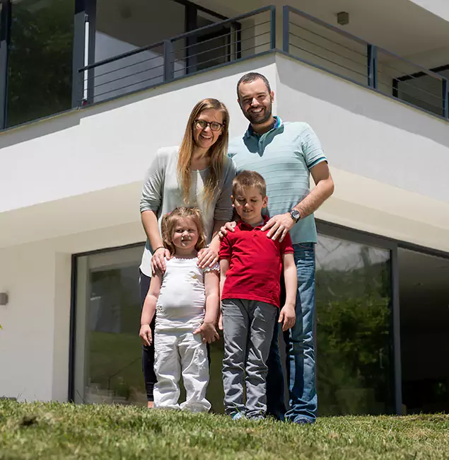 Why North Fort Myers Trusts North Fort Myers Pest Control Pro for Carpenter Bee Removal?
